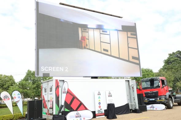 cinemobiletruck